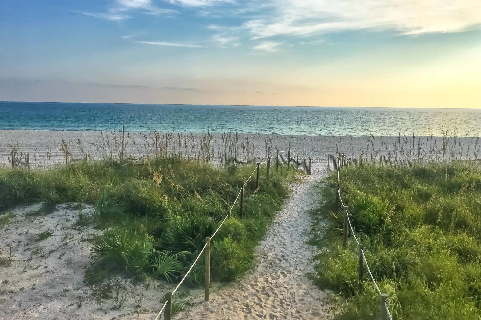 Commodore 1305 Panama City Beach Exterior photo
